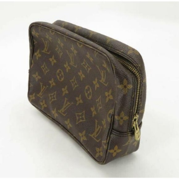 AUTH LOUIS VUITTON TROUSSE TOILETTE 23 POUCH - Picture 4 of 13